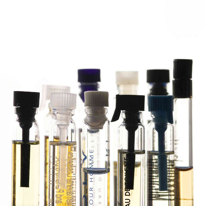 5 Reasons to Choose Perfume Samples over Bottles